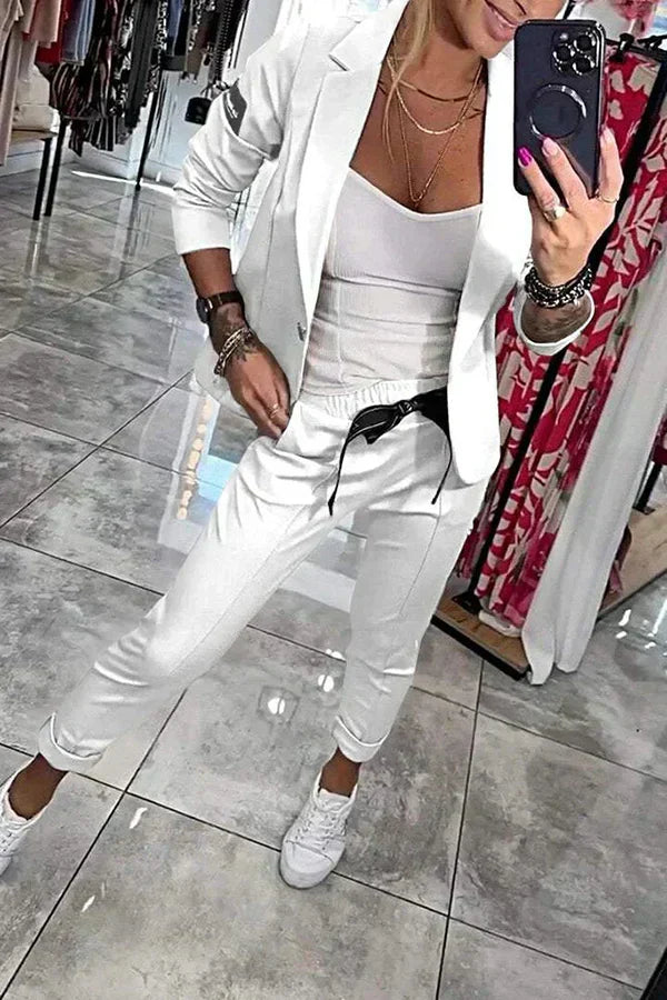 White / S