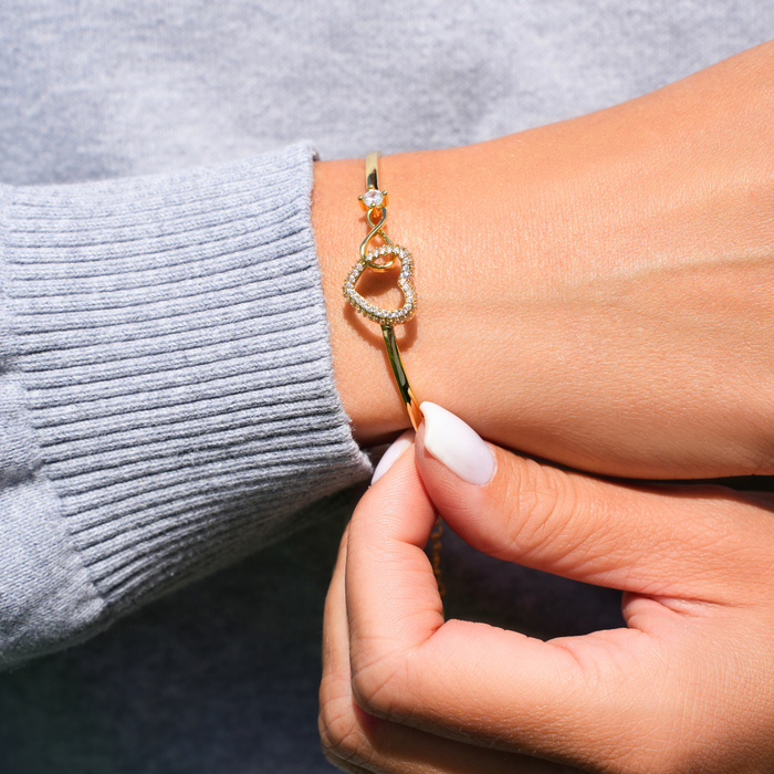 Alena | Gold-Plated Heart Infinity Bracelet