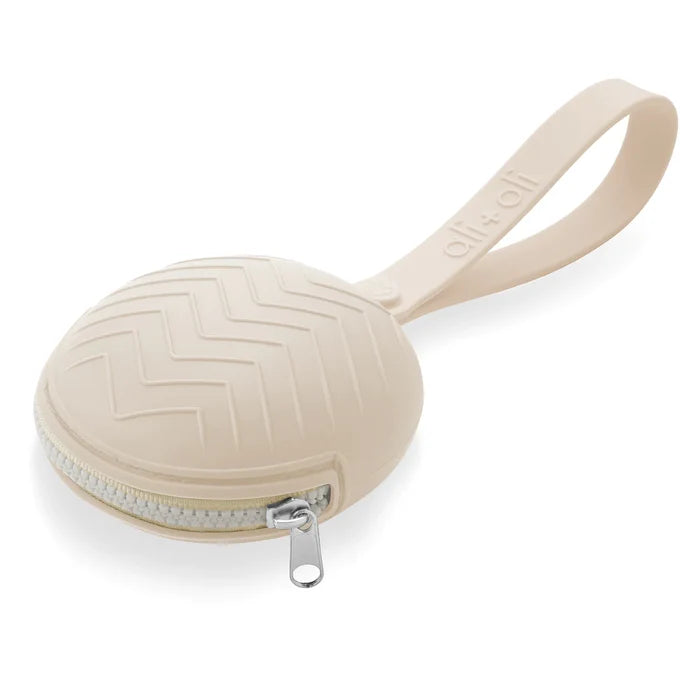 Ali + Oli | Pacifier Holder Case, Natural