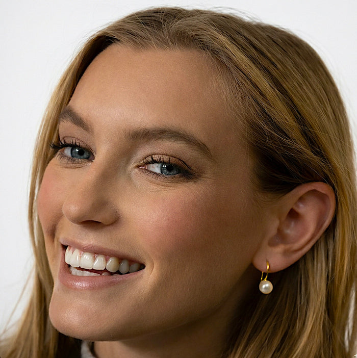 Alina | Gold-Plated Pearl Hook Earrings