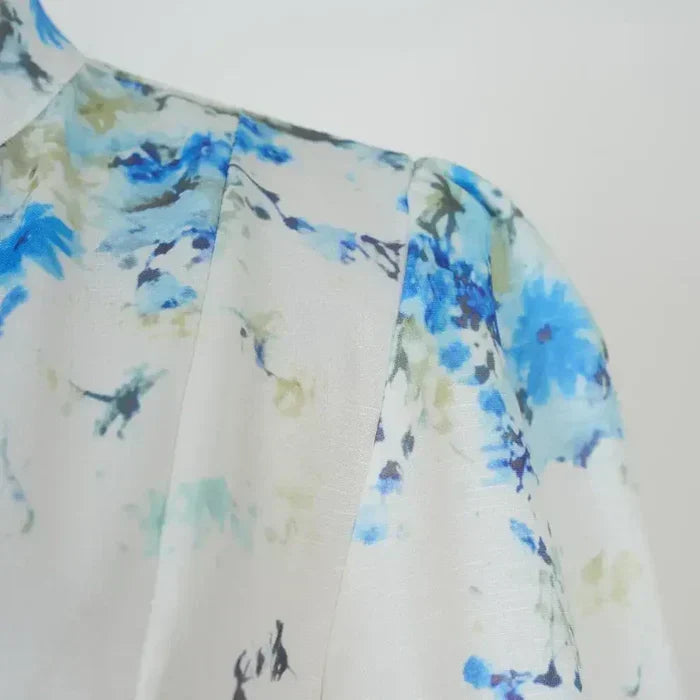 Amelie | Blue Floral Top Neckline High