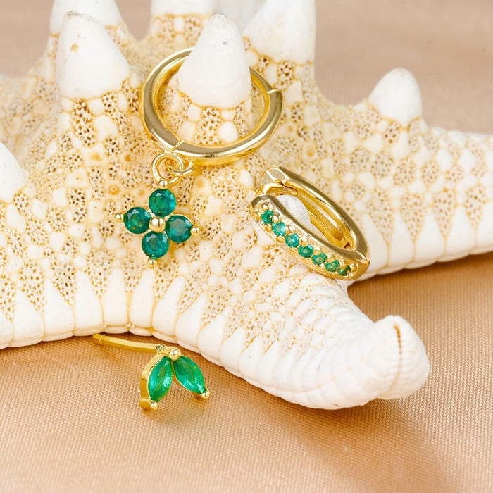 Amira | Gold-Plated Shape Structured Earrings