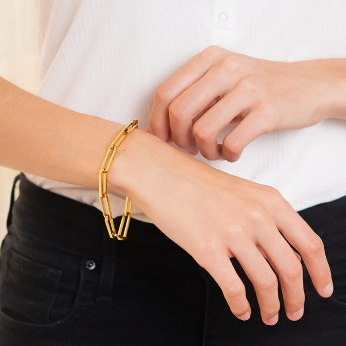Anna | Gold-Plated Bracelet with Design Layers