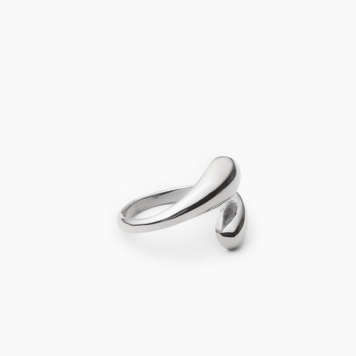Ansa | Silver Hug Ring