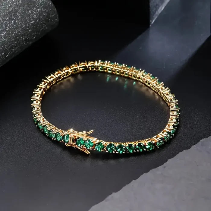 Beáta | Gold-Plated Bracelet with Tone Emerald