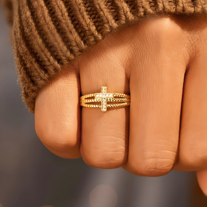 Beatriz | Gold-Plated Divine Protection Ring