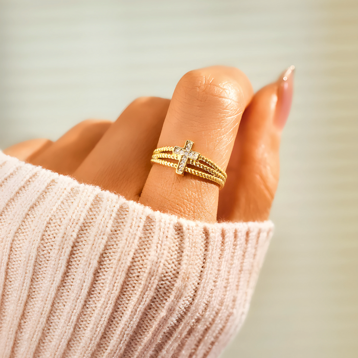 Beatriz | Gold-Plated Divine Protection Ring