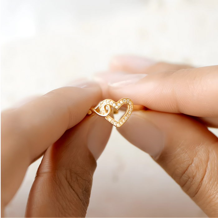 Beatriz | Gold-Plated Love Ring