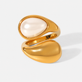 Beatriz | Serene Pearl Ring