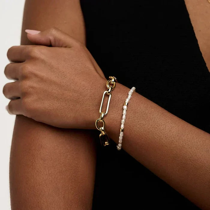 Camila | Bracelet with T-Bar