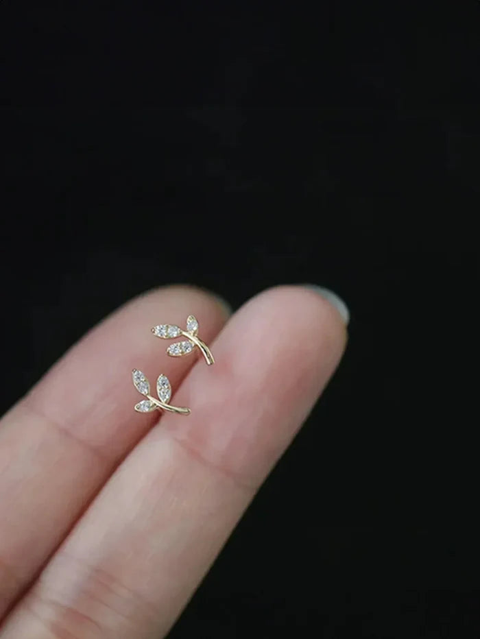 Carina | Gold-Plated Earrings with Delicate Shine