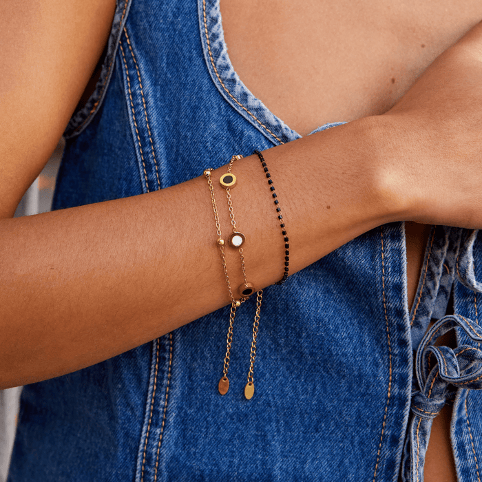 Carla | Gold-Plated Delicate Bracelet with Round Elements Contrast