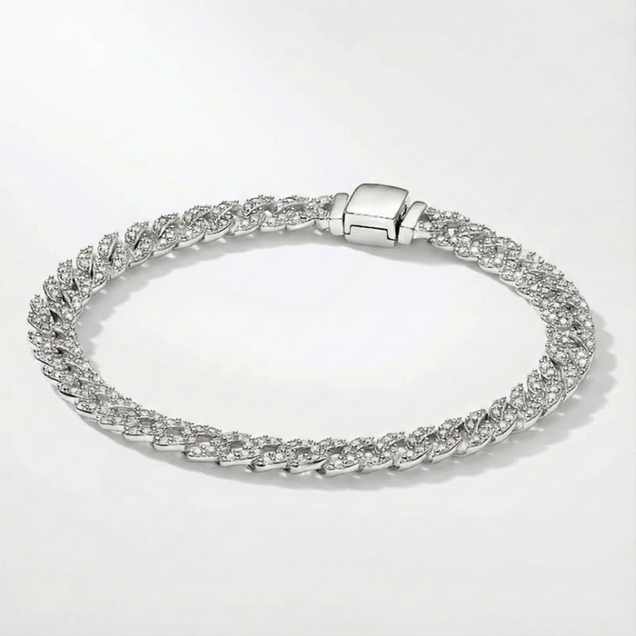 Cora | Cuban Bracelet with Moissanite