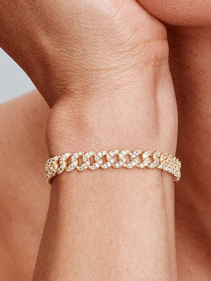 Cora | Cuban Bracelet with Moissanite
