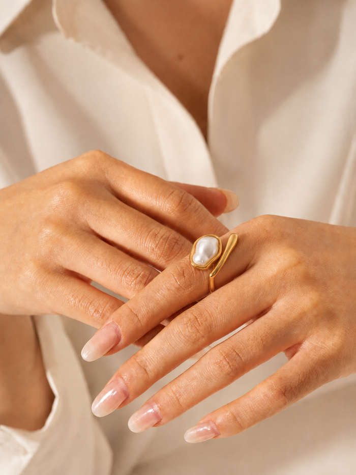 Cora | Gold-Tone Dawn Ring