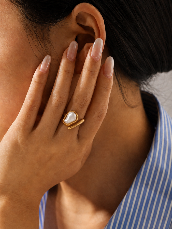 Cora | Gold-Tone Dawn Ring
