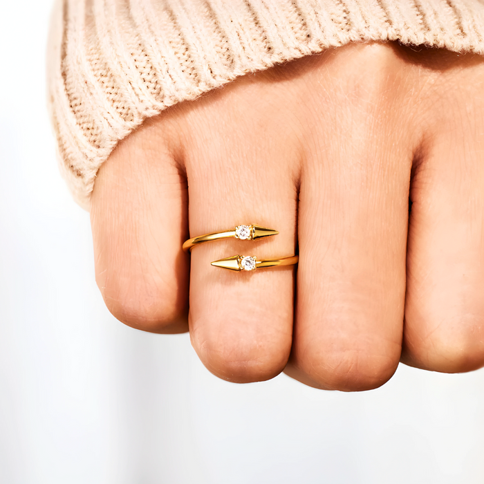Diana | Gold-Plated Arrow Ring
