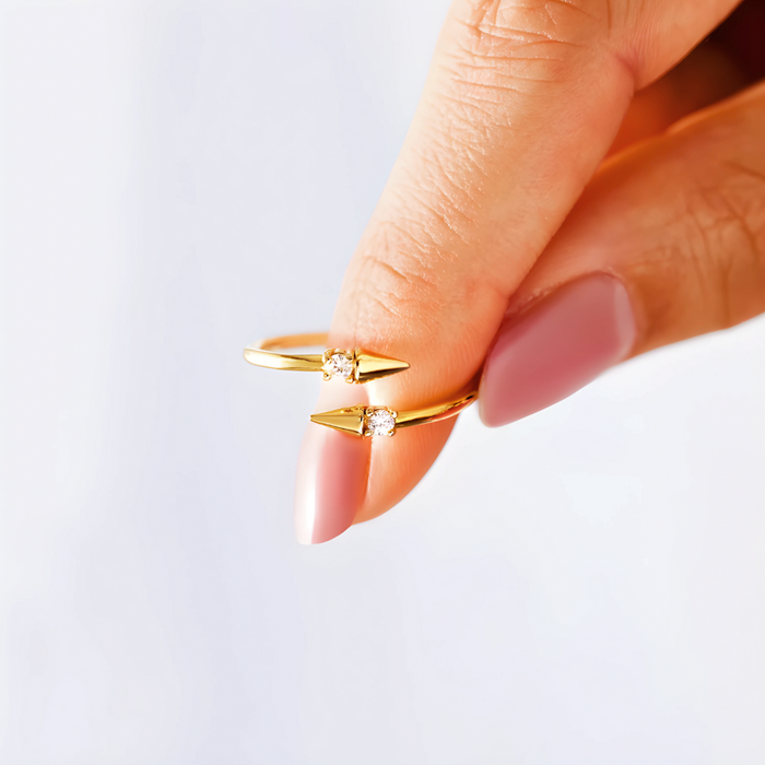 Diana | Gold-Plated Arrow Ring