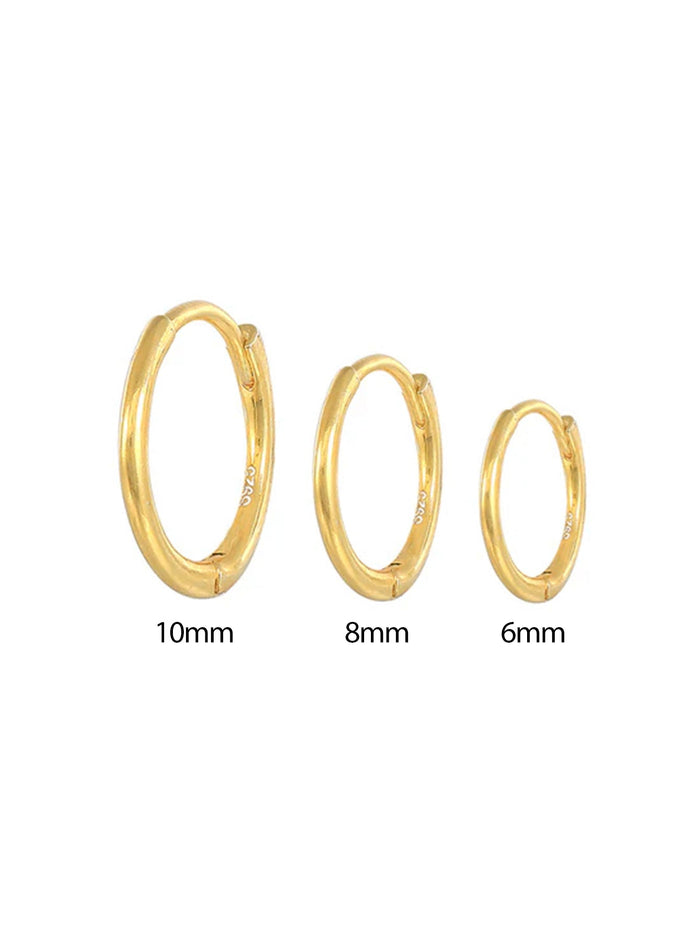 Emilie | Gold-Plated Delicate Earrings with Soft Shine