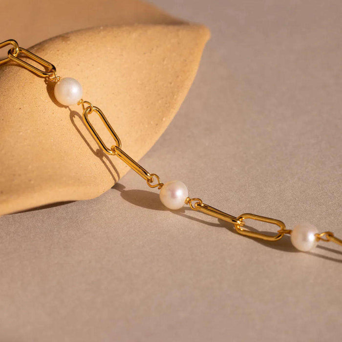 Emilie | Silver Pearls Bracelet with Hook Clasp