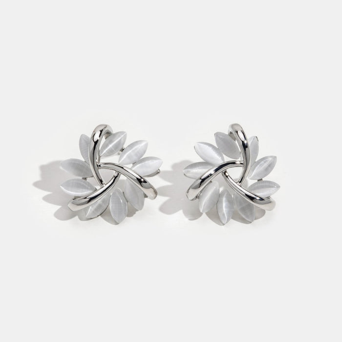 Flora | Silver Shaped Flower Earrings