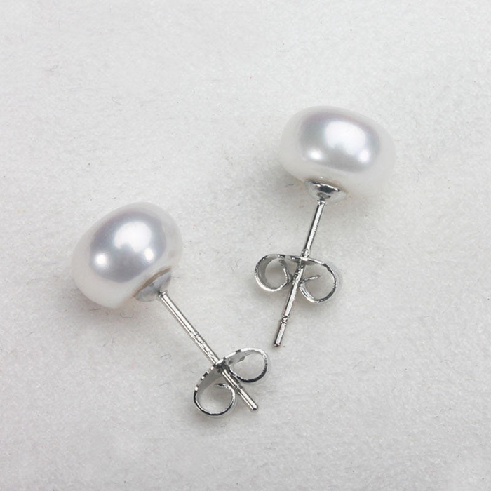 Frieda | Gold-Plated Earrings with Defined Pearls Shape