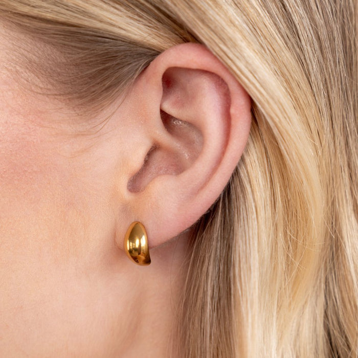 Frieda | Gold-Plated Earrings with Rounded Curve