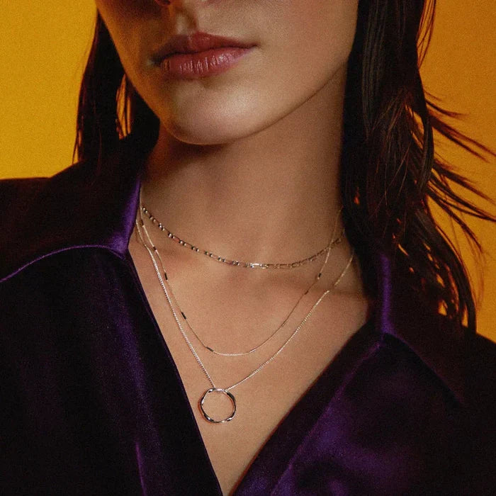 Greta | Three Threads Open Necklace