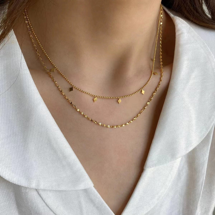 Helena | Gold-Plated Discreet Necklace with Geometric Charm