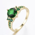 Helga | Ring with Detailed Emerald Leaf