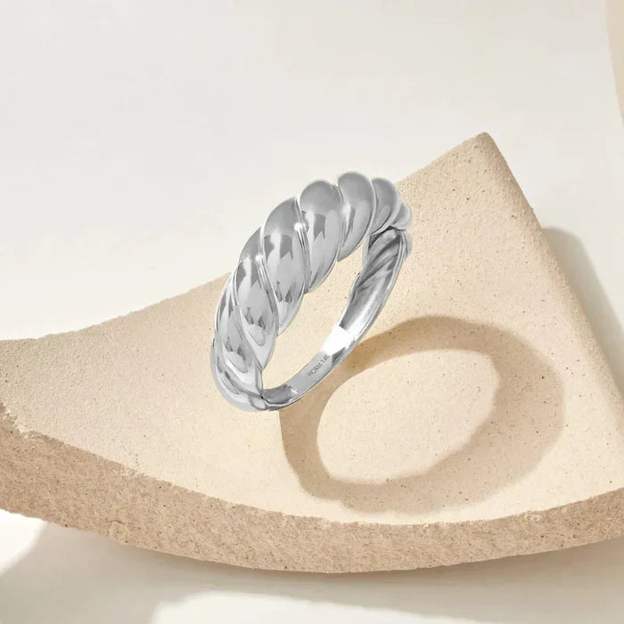 Isabella | Gold-Plated Shell Ring