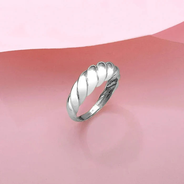 Isabella | Gold-Plated Shell Ring