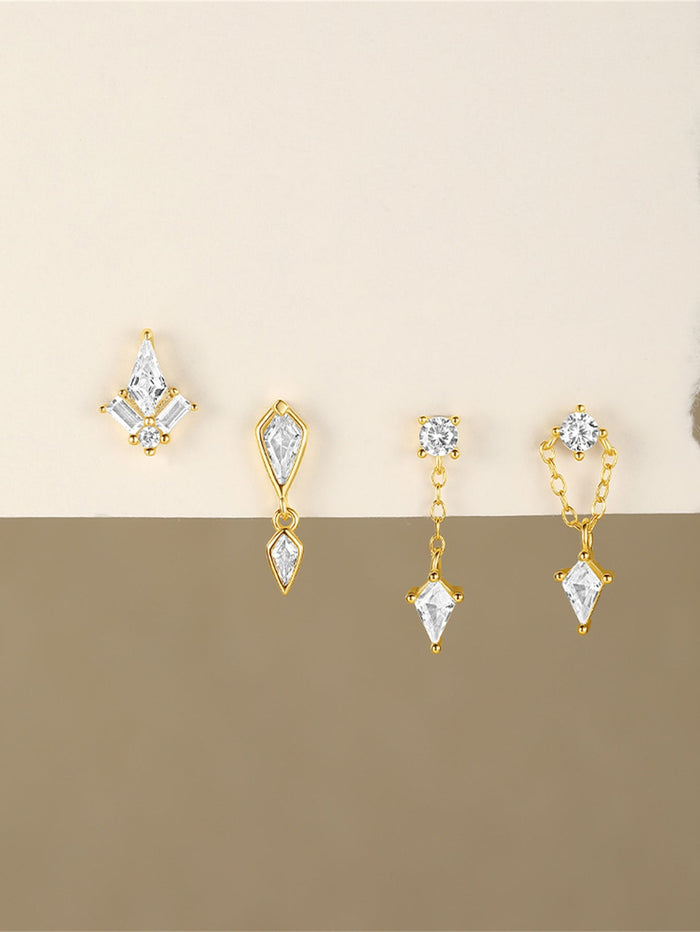 Jana | Gold-Plated Earrings with Delicate Lines Design