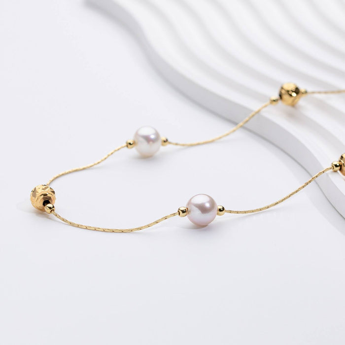 Jana | Minimalist Pearls Necklace with Studs