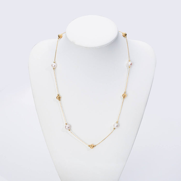 Jana | Minimalist Pearls Necklace with Studs