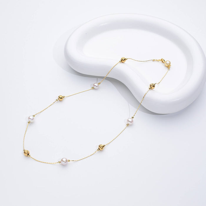 Jana | Minimalist Pearls Necklace with Studs