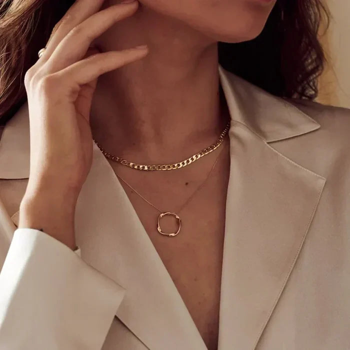 Johana | Flat Links Necklace