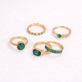 Johana | Rings Set with Delicate Emerald Setting