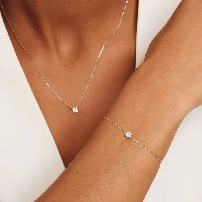 Klára | Bracelet with Stone Moissanite