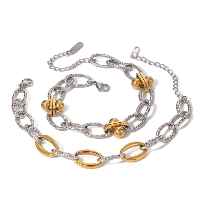 Klara | Gold-Plated Bracelet with Pearls Decoration