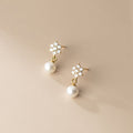 Klara | Gold-Plated Hoop Earrings with Pearls