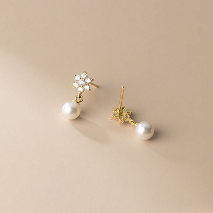 Klara | Gold-Plated Hoop Earrings with Pearls