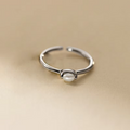 Klára | Silver Delicate Kateřina Ring with Pearl Line