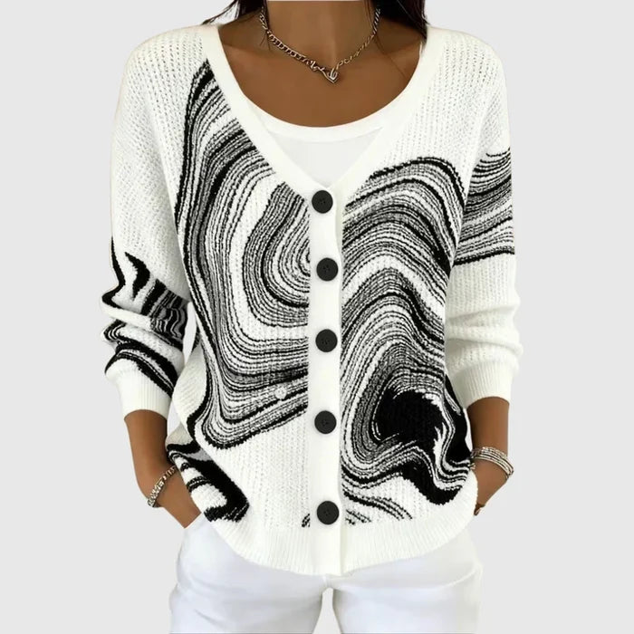 Kukka – Cozy Buttoned Knit Cardigan