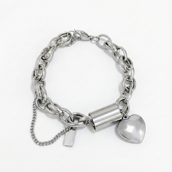 Lara | Gold-Plated Thick Heart Bracelet