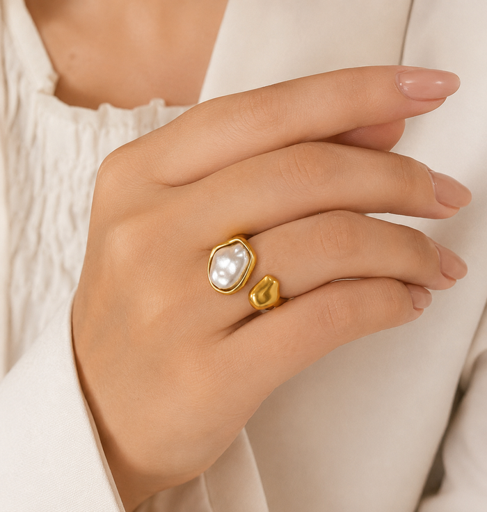 Lara | Pearl Island Ring