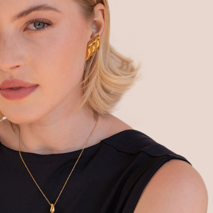 Leonora | Gold-Plated Earrings with Wave Structure