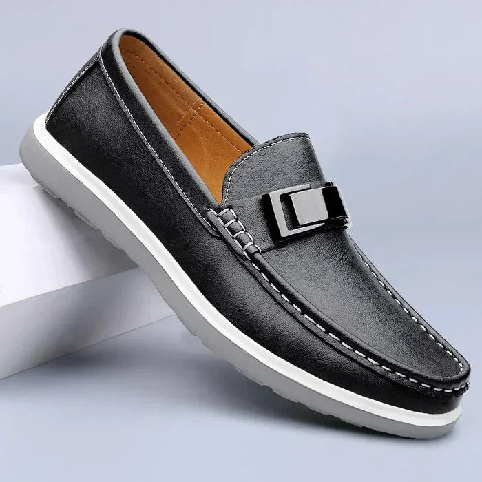 Black / 38