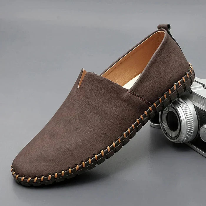 Dark Brown / 39