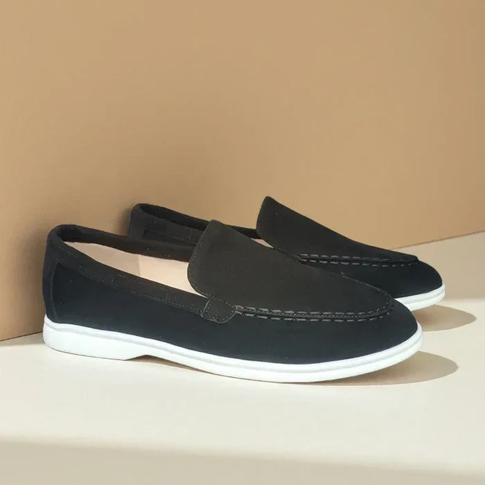 Black / 38